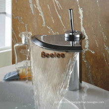 Mélangeur de bassin de salle de bains de cascade de levier simple en laiton Q3001
